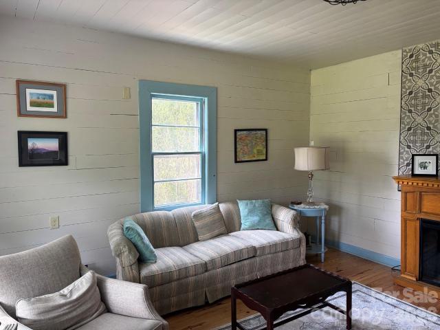 House for sale in Bakersville, North Carolina