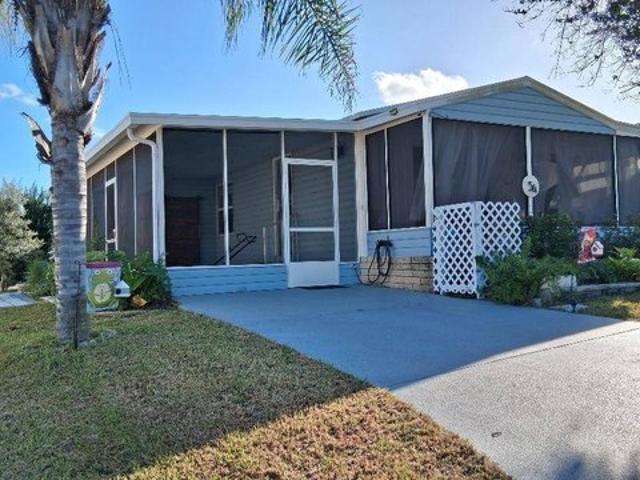 House for sale in Fruitland Park, Lake County