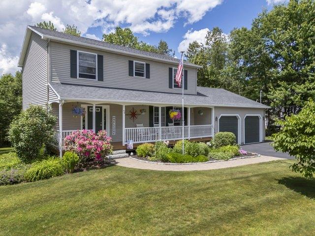 House for sale in Glenburn, Maine