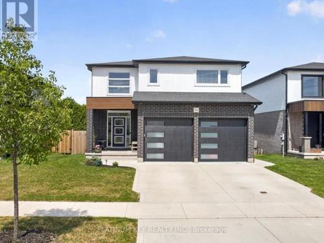 House for sale in Strathroy-caradoc, Ontario