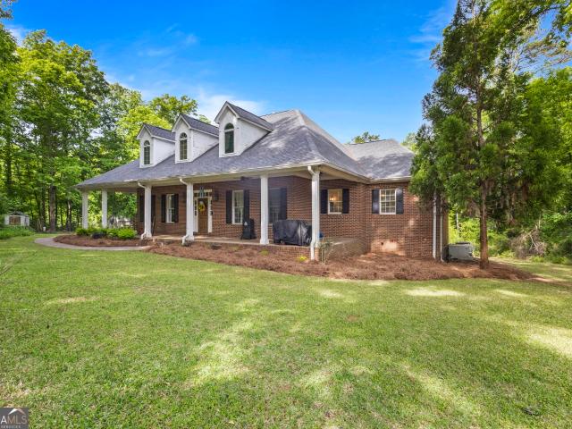 House for sale in Hawkinsville, Georgia