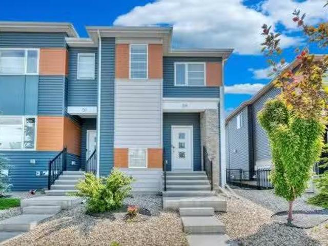 House for sale in Airdrie, Alberta