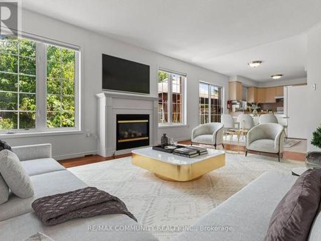 House for sale in Nottingham, Ajax