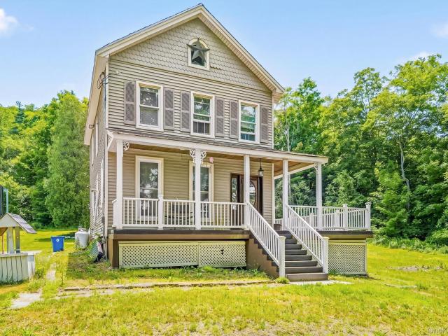House for sale in Painted Apron Village, City of Port Jervis