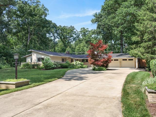 House for sale in Lincolnshire, Illinois