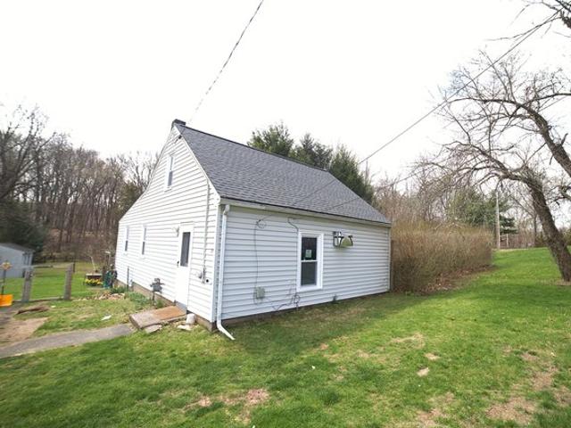 House for sale in Wallingford, Connecticut