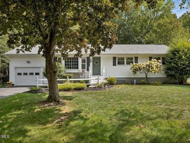 House for sale in Saratoga, New York