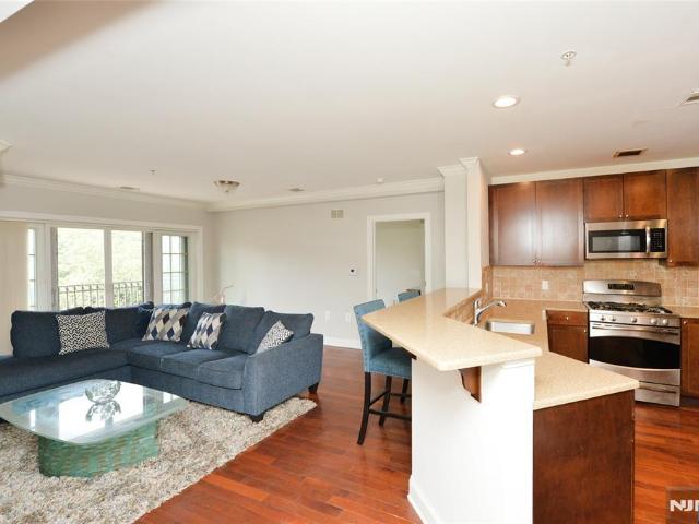 Condo for sale in Hackensack, Bergen County