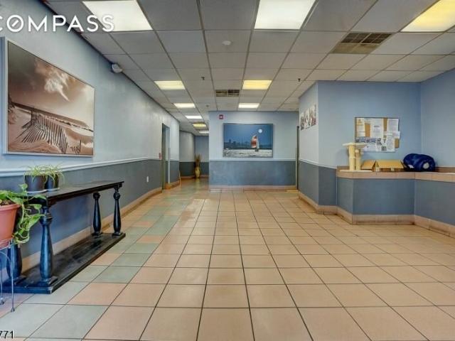 Townhouse for sale in Newark Townhouse for sale in Newark