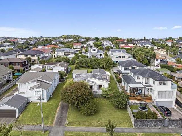 House for sale in Mount Roskill