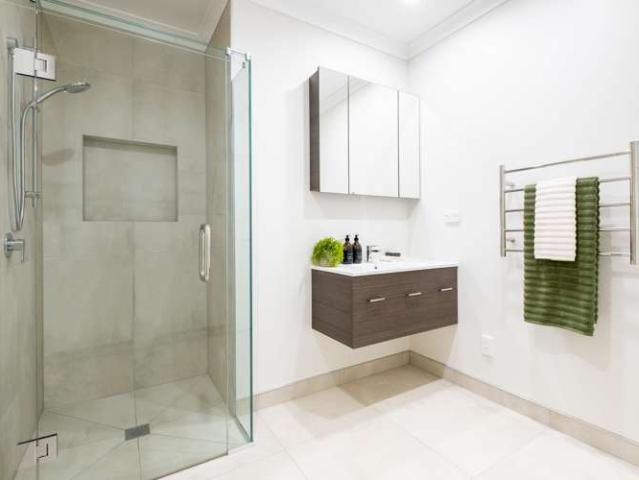 Townhouse for sale in Clive