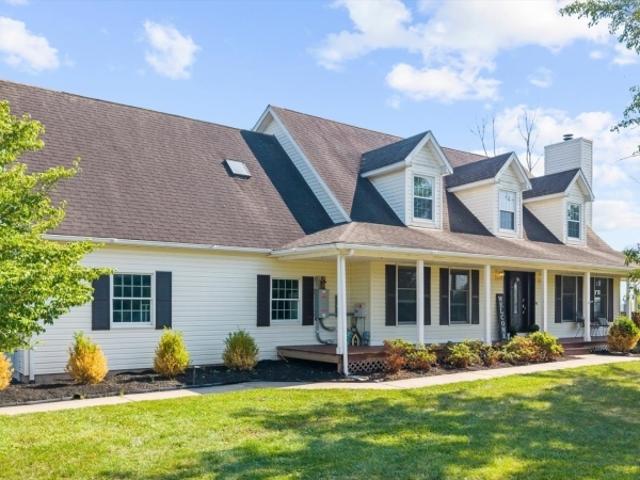 House for sale in Pittstown, New Jersey
