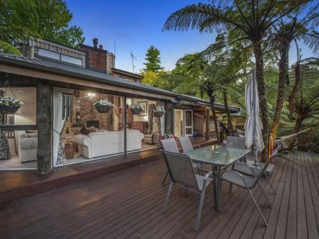 House for sale in Paremoremo