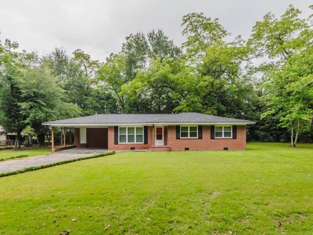 House for sale in Reynolds, Georgia