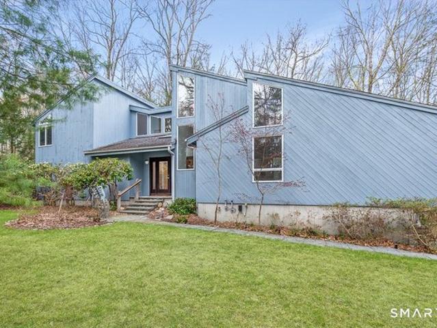 House for sale in Woodbridge, Connecticut
