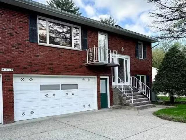 House for rent in Clifton Park