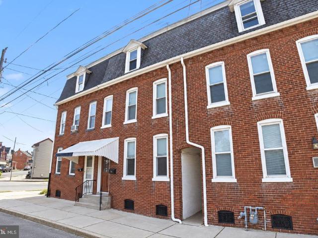 Townhouse for sale in Columbia, Lancaster County