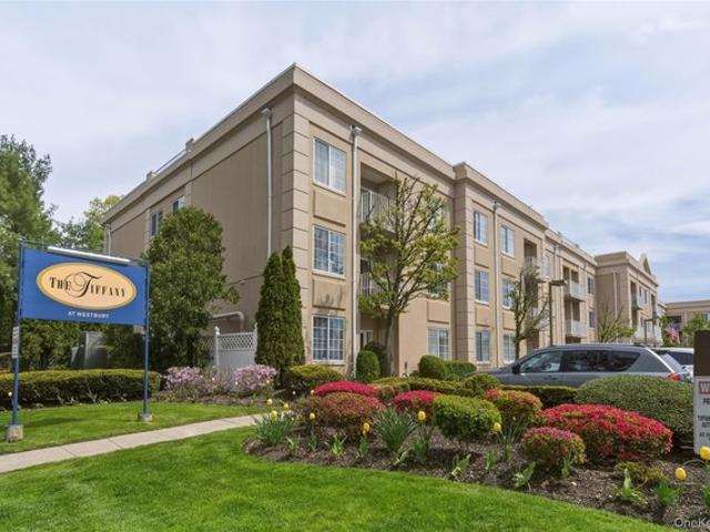 Condo for sale in Nassau, New York