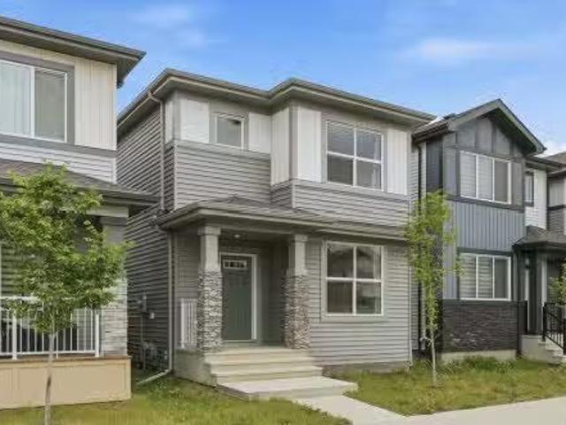 House for sale in Fort Saskatchewan, Alberta