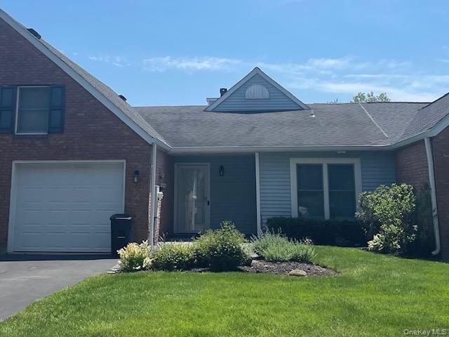 Condo for sale in Centereach, New York