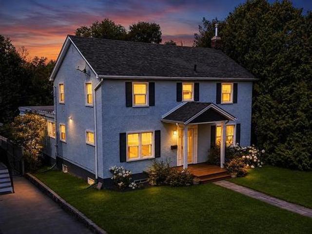 House for sale in Thunder Bay, Ontario