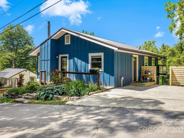 Duplex for sale in Asheville Duplex for sale in Asheville