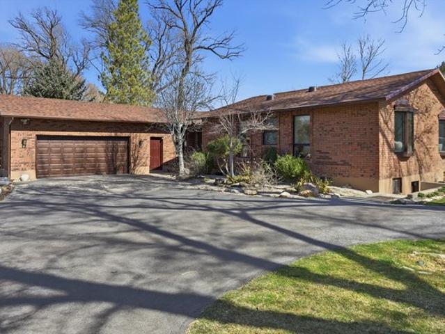 House for sale in Cache, Utah