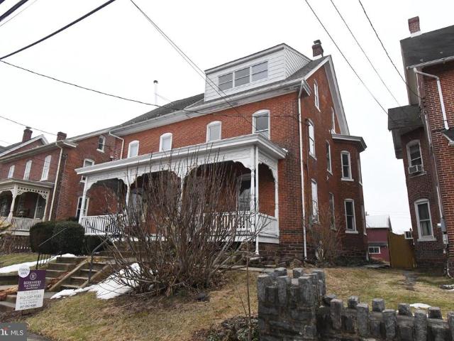 Townhouse for sale in Souderton, Pennsylvania