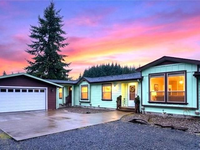 House for sale in Mccleary, Washington