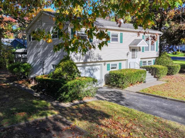 House for sale in Town of Clifton Park, Saratoga County