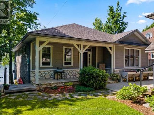 House for sale in Lions Head, Ontario