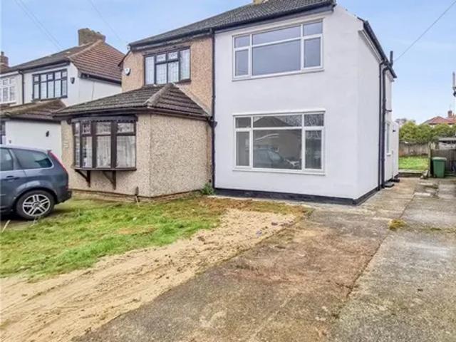 House for rent in Longlands, Halfway Street