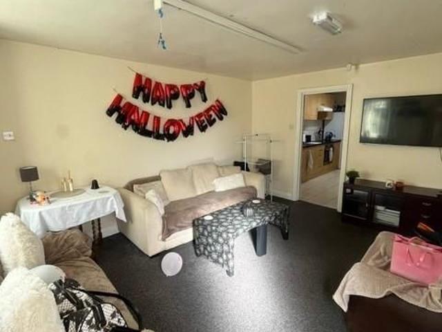 Apartment for rent in Headingley Hill, Headingley