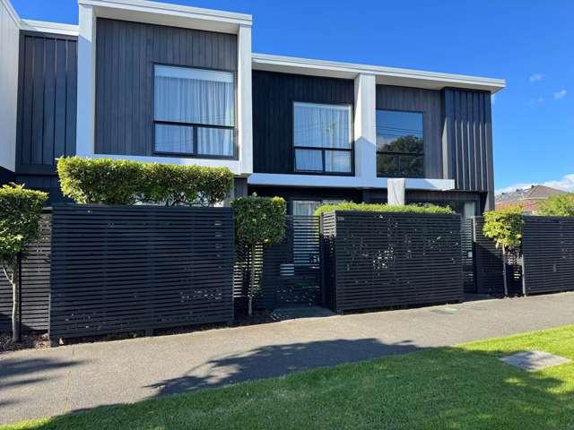 Townhouse for rent in Hillersden, Oroua County