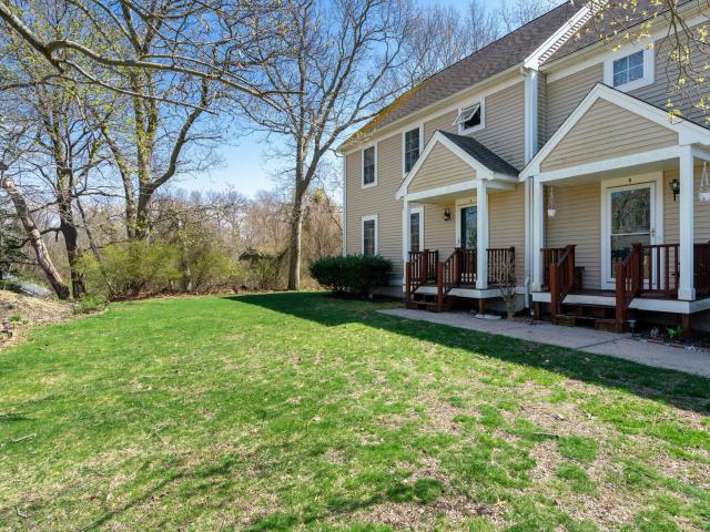 Townhouse for sale in Plymouth