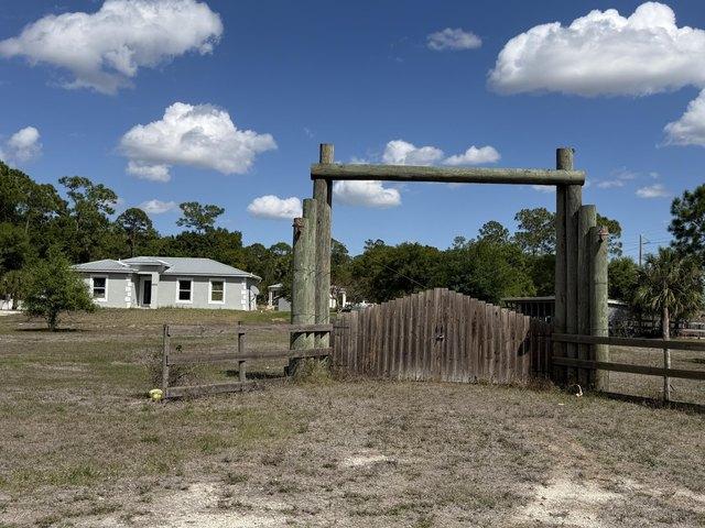 House for sale in Clewiston, Florida