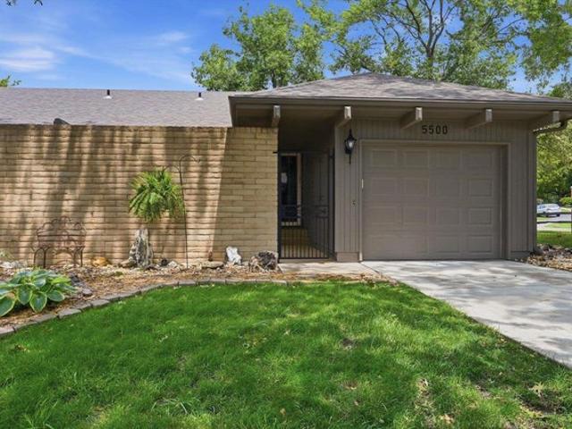 Townhouse for sale in Kansas