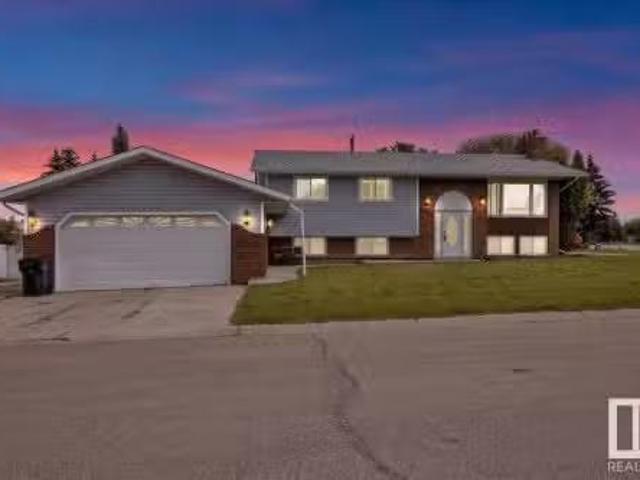 House for sale in Drayton Valley, Alberta