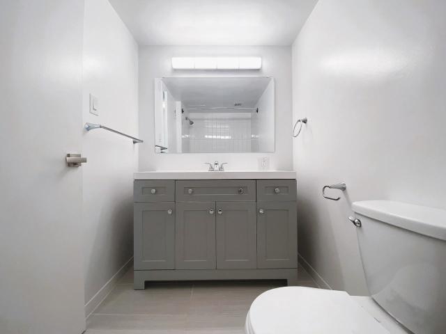 Apartment for rent in Cote-saint-luc, Quebec