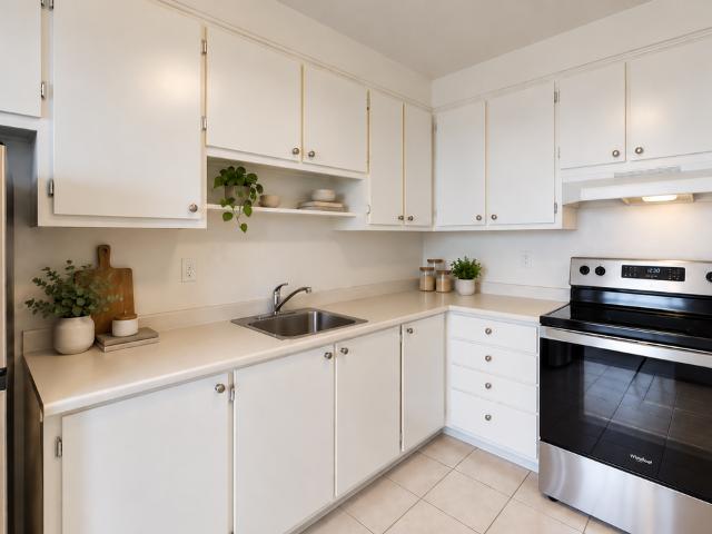 Apartment for rent in Côte-Saint-Luc, Montréal (région administrative)