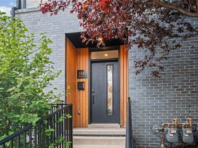 Townhouse for sale in Pittsburg, Pennsylvania