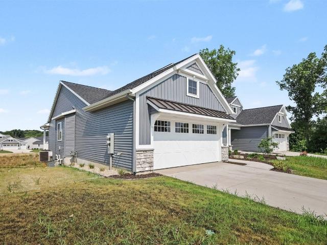 Condo for sale in Wyoming, Michigan