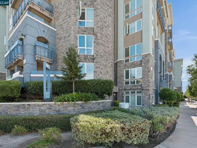 Condo for sale in Dublin, California