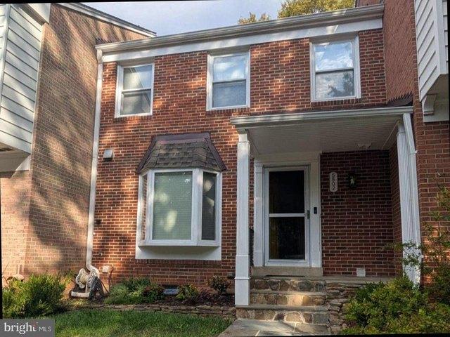 Townhouse for sale in Burke, Fairfax County