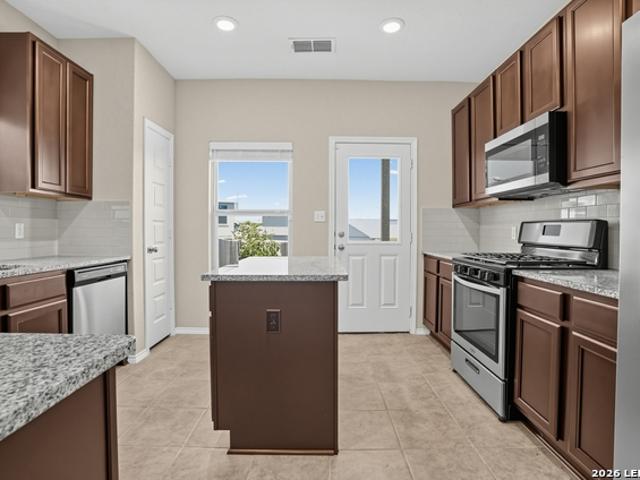Property for rent in Saint Hedwig, Texas