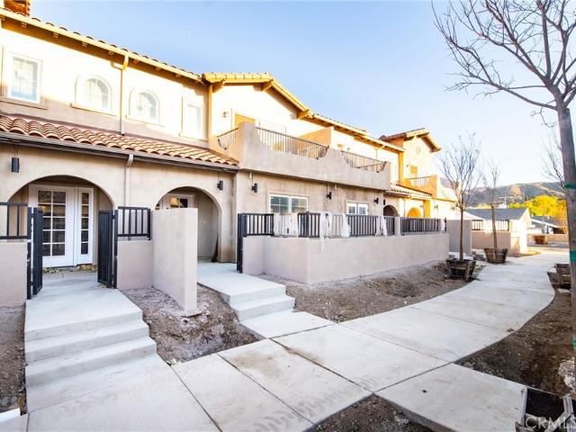 Townhouse for sale in Simi Valley
