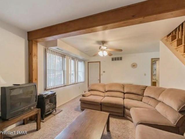 House for sale in Blakeslee, Tobyhanna Township