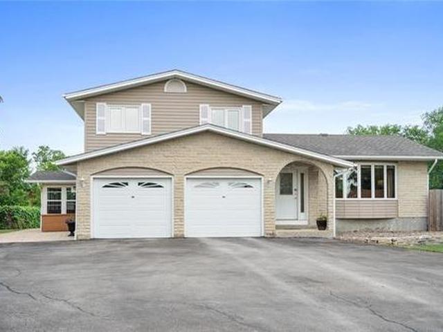 House for sale in Springfield, Manitoba