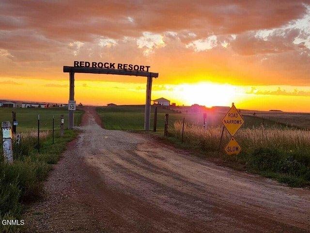 Land for sale in Glen Ullin, North Dakota