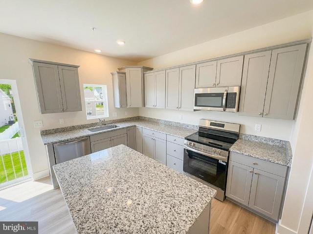 Townhouse for sale in Waldorf, Maryland